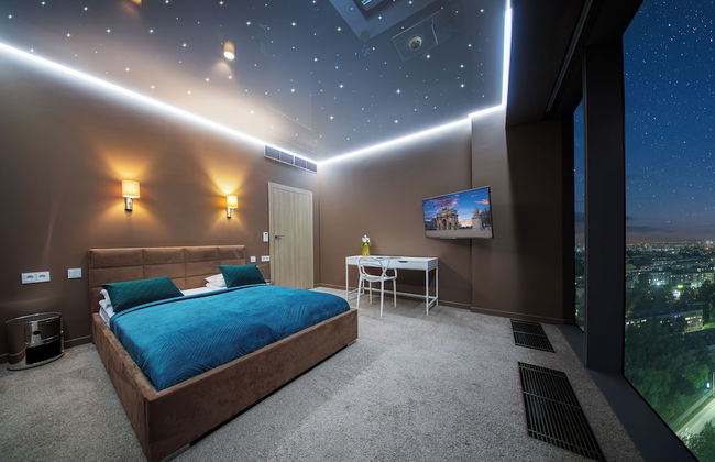 Sky Tower Apartments - Photo 72