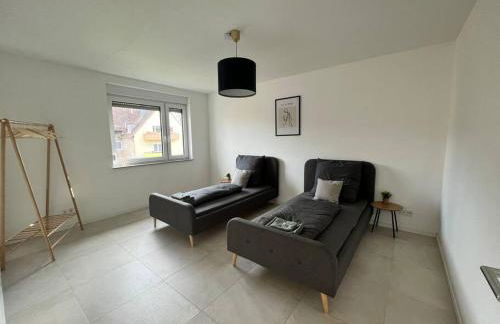 3 ZW 95 m2 Neubau Kostenlos Parkplatz im Hof - Foto 23