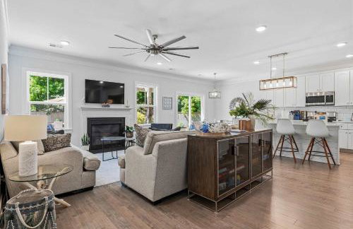 Pleasant Place Villa -Newly Built with Pool Close to downtown&beach - Foto 47