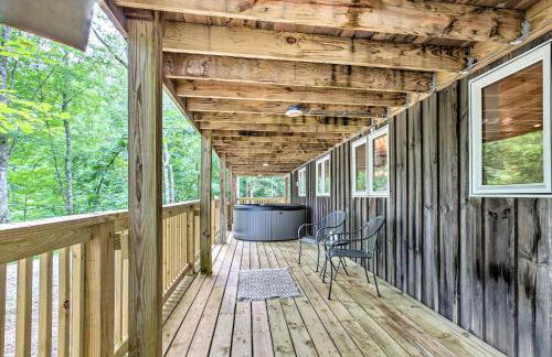 Hike and Zip-Line Red River Gorge Cabin with Hot Tub! - Foto 30