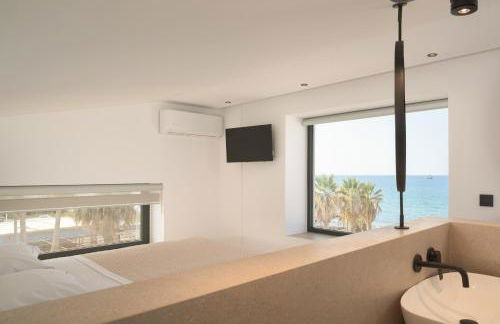Asea Villa, Spectacular right-on-the-beach Retreat, By ThinkVilla - Foto 61