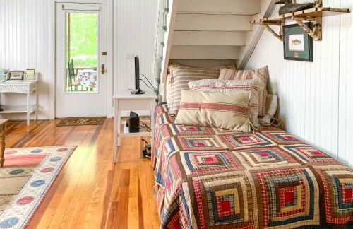 Saranac Lake Cabin with Beach Access - Foto 7