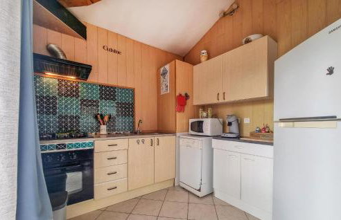 Stunning Home In Eyraud-Crempse-Maurens - Foto 6