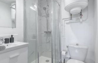 Appartement Cinéma Aéroport Orly - Parking gratuit & VTC - Foto 7