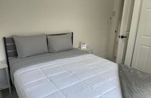 Transit-Friendly Flamingo Park Hideaway - Foto 69