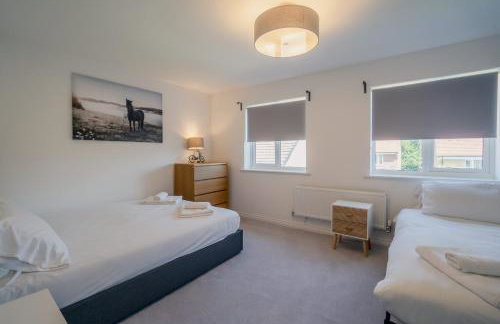 Comfortable 3 Bedroom Home w Garden and Parking - Foto 7