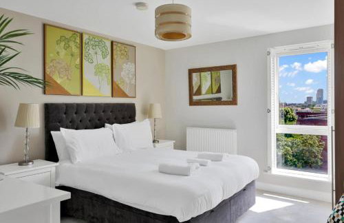 Canary Wharf Escape - Stylish 2BR - Canal Views & City Lights - Foto 20