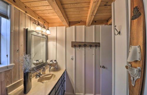 Scenic Greers Ferry Cabin with Deck and Fire Pit! - Foto 15