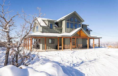 The Retreat at Powderhorn - Your Elevated Escape-Hot Tub - Foto 1