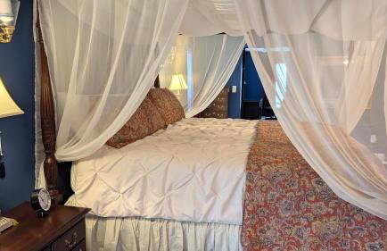 Midway Manor - Private Events, Weddings, Reunions - Foto 9