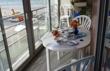 Apt de charme, les pieds dans l'eau - Foto 1