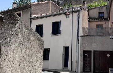 La maison rue Nadaud, au pied des remparts - Photo 1