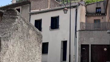 La maison rue Nadaud, au pied des remparts - Photo 1