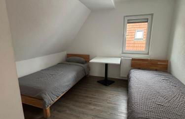 Unterkunft nahe Flughafen, mit Dachterrasse, 3 Schlafzimmer - Foto 5