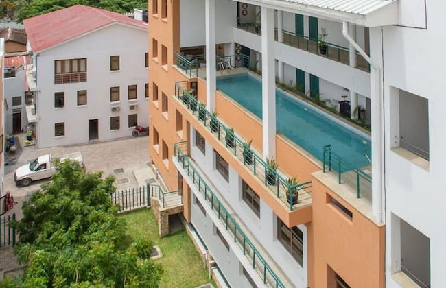 The Oyster Bay Hotel Suites - Photo 12