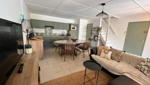 Domaine de vacances à 600m de la plage villa climatisée 3 chambres 7 couchages terrasse WIFI animations et piscines en supplément LRPDSD7 - Foto 3