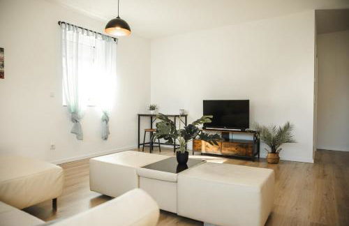 Shine Apartment Wackersdorf I - Foto 3