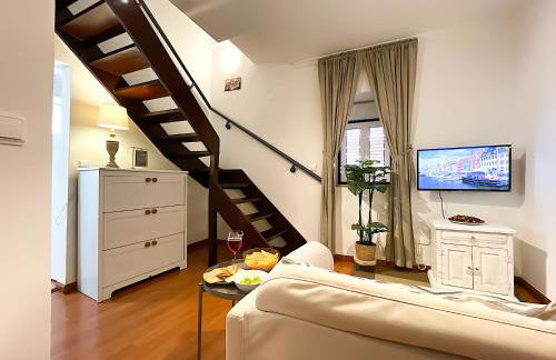 Cozy 3 Bedroom Apartment in Belem Lisbon 3 to 5 Guests - Photo 1