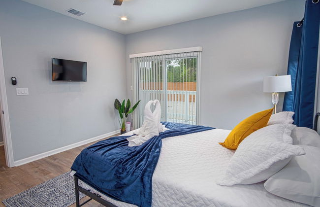 Trendy Historical Home Near Downtown Attractions - Foto 12