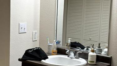 1BR Tranquil Pool View Gym Austin Domain 4 min - Foto 4