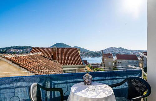 Apartment & Rooms Alan - One Bedroom Apartment with Balcony and Sea View - Foto 24