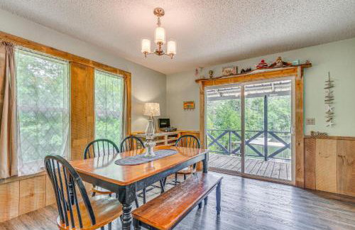 Riverfront Milton Cabin w/ Boat Ramp & Dock! - Foto 6