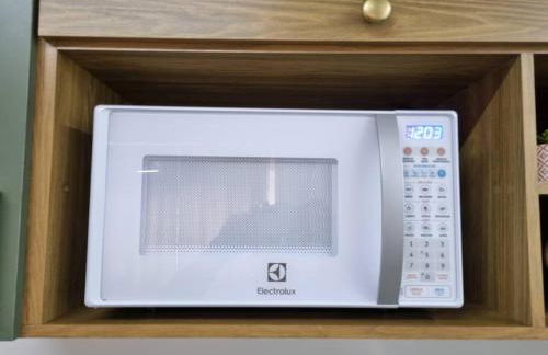 Ap10 Prático, confortável com wifi, piscina, rooftoop e academia em frente ao Metrô - Photo 32