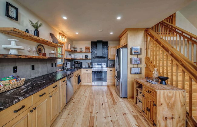 Four Bear Hideaway Coosawattee River Resort! - Foto 11