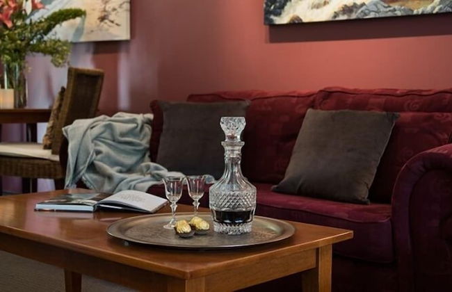 Impressions Studio - Photo 4