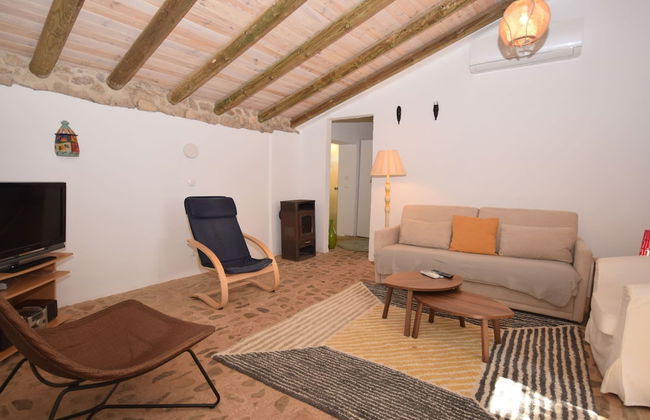 Attractive Portuguese Farm With Modern Decoration - Photo 7