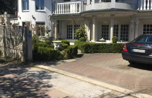 Villa in Walsrode - Photo 1