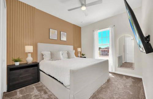 Enchanted Home Near Disney - Foto 14