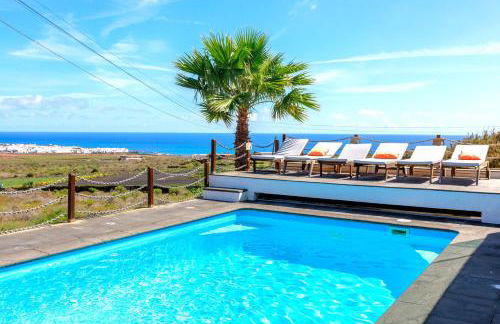 Luxus Villa mit 5 Schlafzimmern, Heated Pool, PS4, Fitnessraum - Foto 9