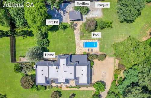 The Wexford French Chateau w Pool - Photo 8