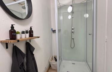 A côté de la Gare - Foto 5