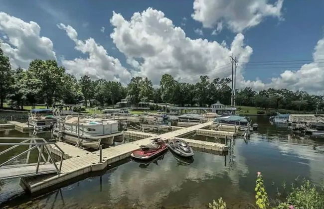 Cozy and Comfy with Lake Access - Photo 49