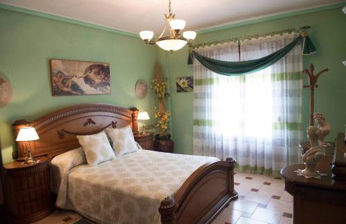 Alicante-Rental Alojamientos Turisticos CULTURAS Y COLORES EN ALMAGRO -Parking -Promocion EMPRESAS- - Foto 9