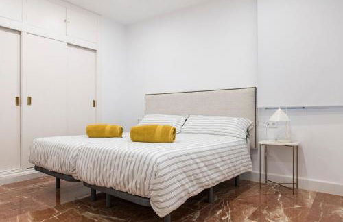 La Bodega Con Parking Gratis - Foto 16