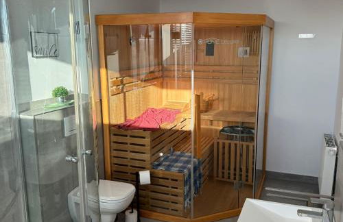 Penthouse mit Sauna, Jacuzzi & Tischkicker - Foto 15