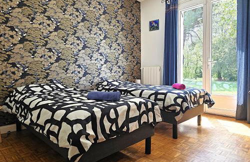 L'échappée du Canal - Piscine - Cheminée - Clim - Parking privé gratuit - 8 personnes - 3 chambres - Parc - Foto 26