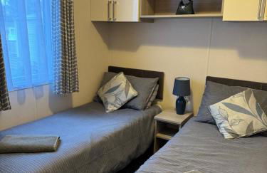 Jasmine Corner - entertainment passes included - message for longer stays - Foto 16