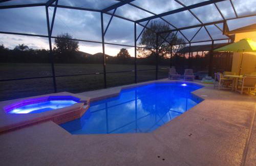 Ideal for Families - Arcade Gaming Room - South Facing Pool - Spa - Nr Disney - FREE Welcome Pack - Foto 84