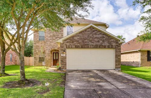 Fish and Hike Pet-Friendly Humble Home with Yard - Foto 31