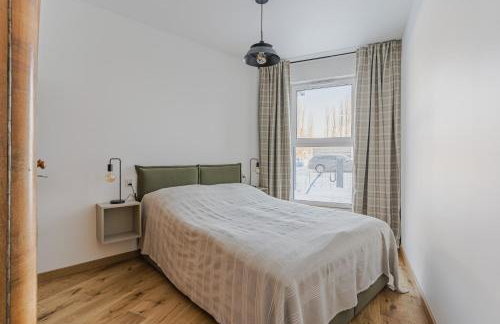 Mirror Garden Apartment - Private Garden, 15 min to Old Town & Beach - Foto 19