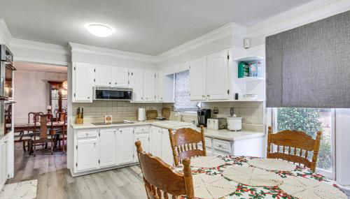 Spacious Augusta Home Near Golf, Shopping and More! - Foto 1