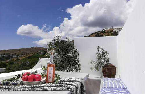 CHARMING 2BR Hilltop Serenity Suite, Lively Greek Village - Foto 6