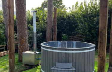 Beautiful Retreat - Hot Tub, Stunning Views & Late Checkout - Abergavenny - Foto 6