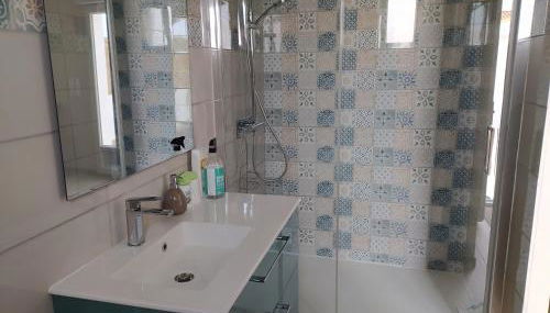 Gite Chambre Cuisine Parking à St Georges d'Oléron - Foto 4