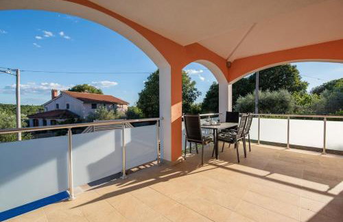 Apartment Mariuccia with Private Pool - Foto 6