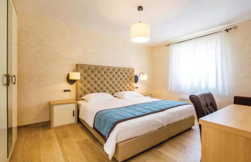 4 Bedroom Beautiful Home In Turcic - Foto 28